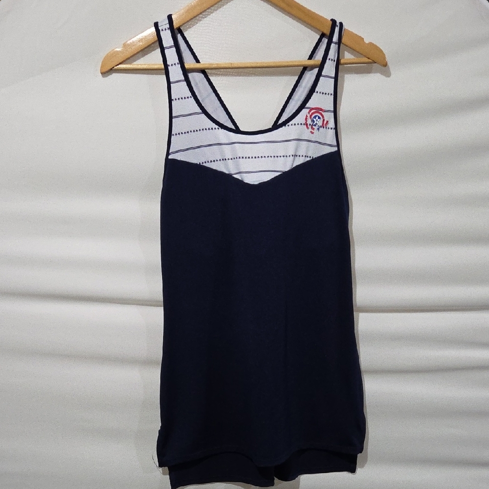 Marvel Her Universe Captain America Tank Top L